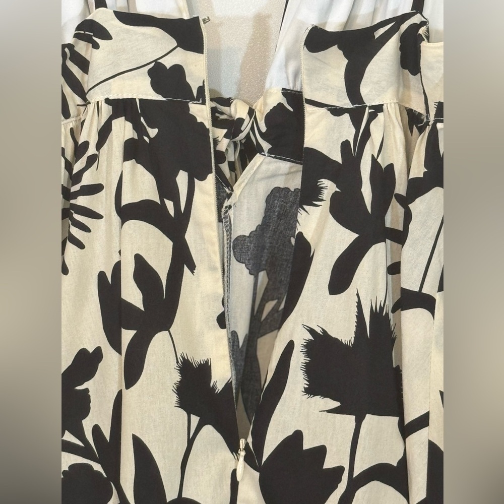 Aakaa Ballagio Black Floral Deep Plunge Maxi Dress - Picture 14 of 15